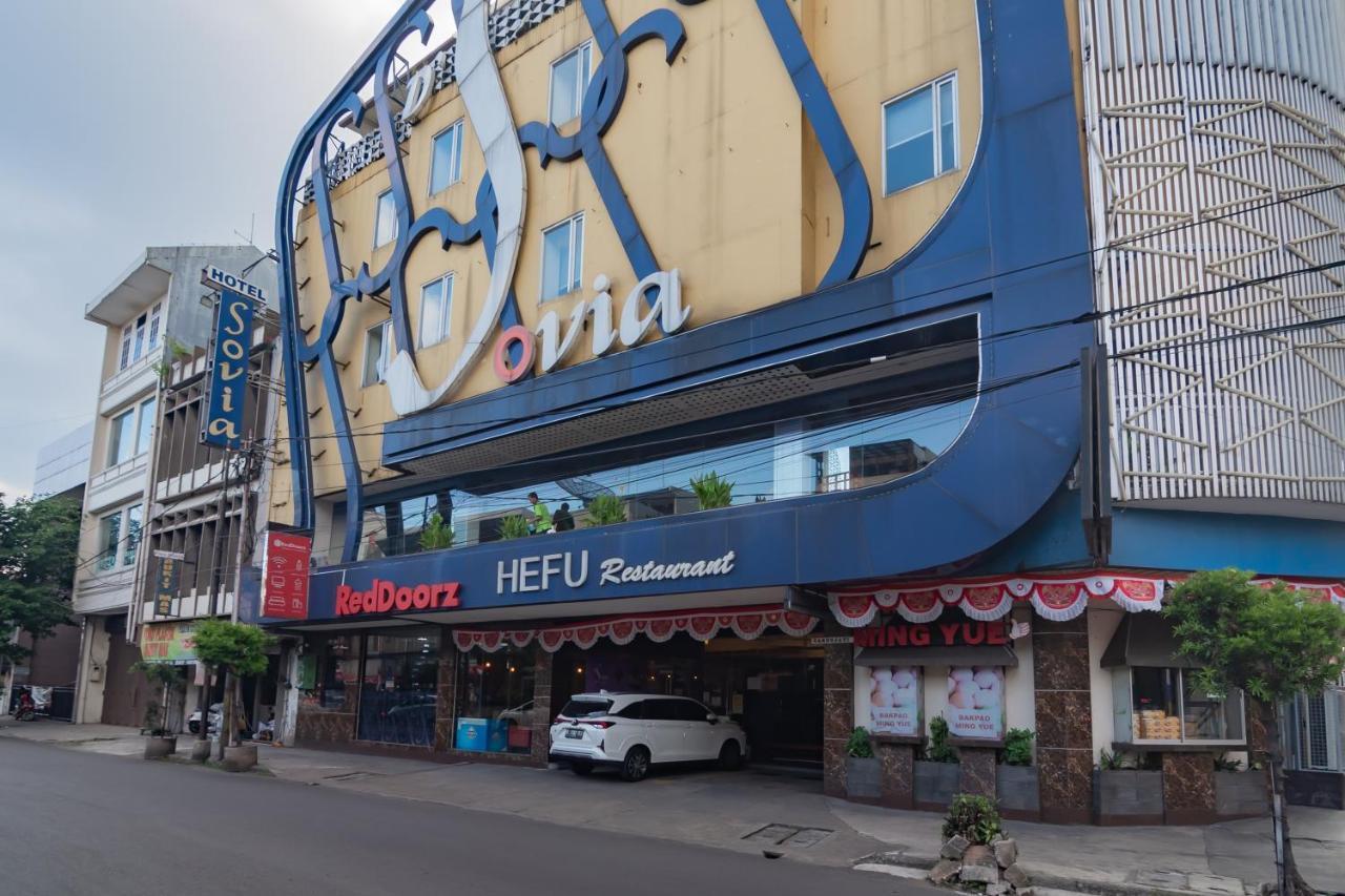 Reddoorz Premium Near Bandung Station Hotel Luaran gambar