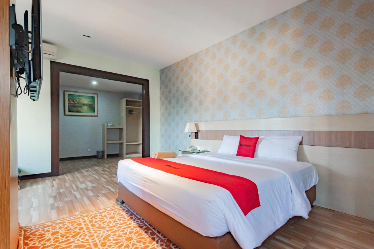 Reddoorz Premium Near Bandung Station Hotel Luaran gambar